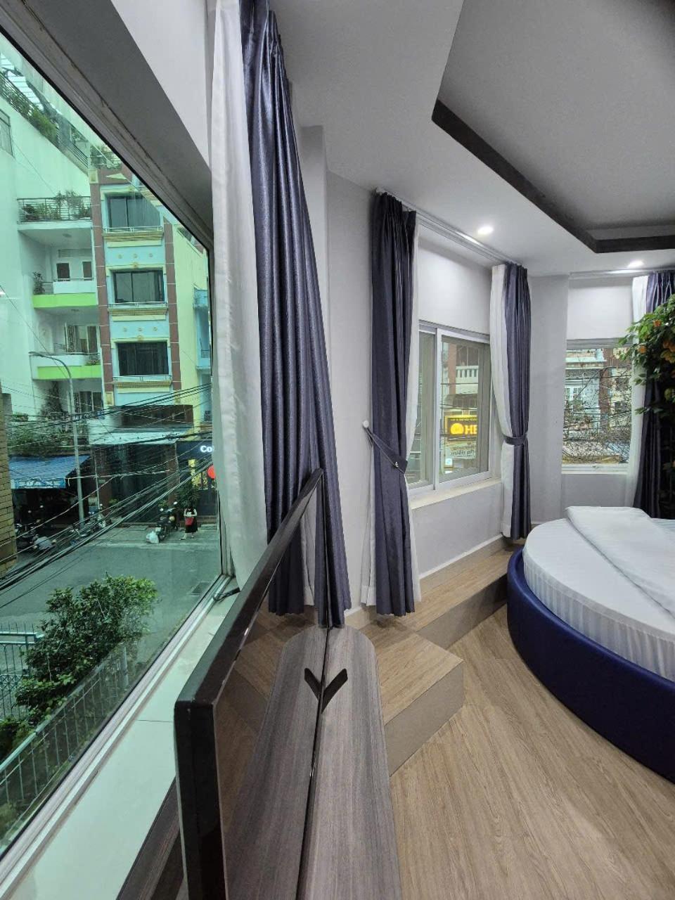 Apec Bnb Hotel Ho Chi Minh City Exterior photo
