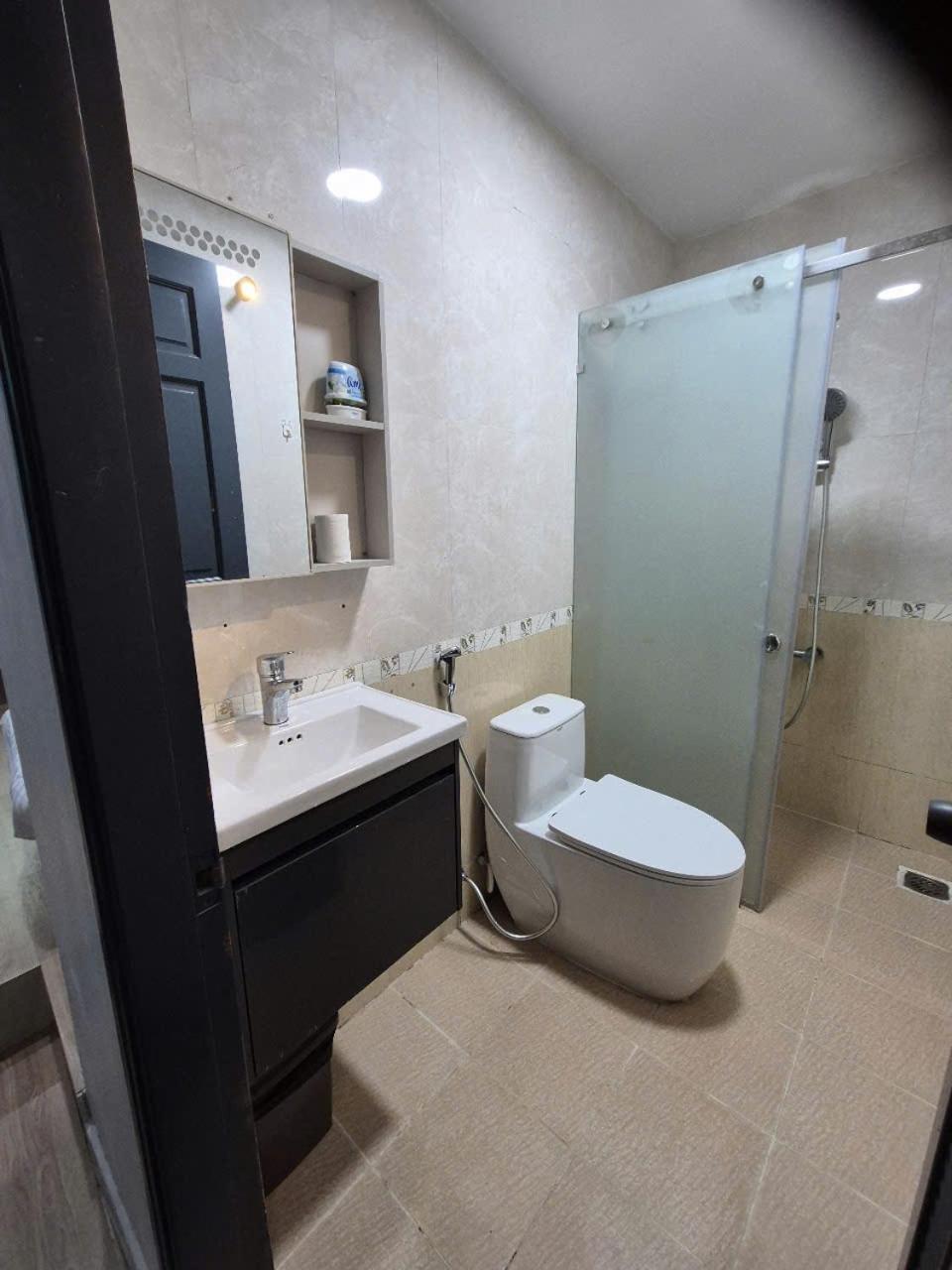 Apec Bnb Hotel Ho Chi Minh City Exterior photo