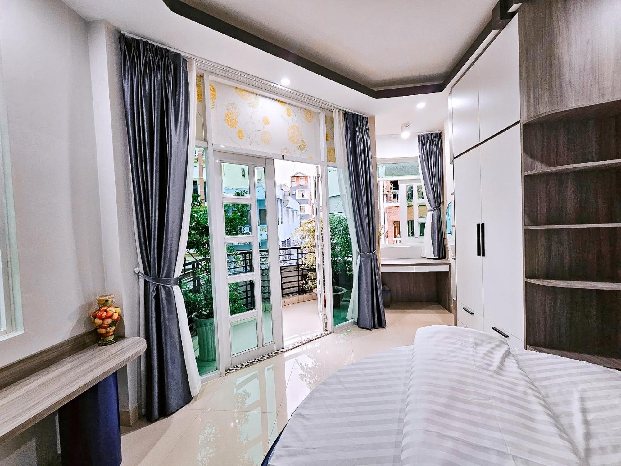 Apec Bnb Hotel Ho Chi Minh City Exterior photo